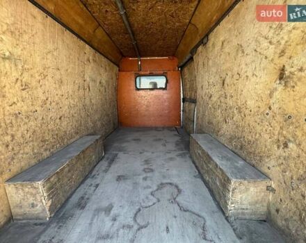 Белый Мерседес Sprinter, объемом двигателя 2.15 л и пробегом 410 тыс. км за 4800 $, фото 1 на Automoto.ua