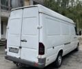 Белый Мерседес Sprinter, объемом двигателя 2.1 л и пробегом 387 тыс. км за 7500 $, фото 2 на Automoto.ua