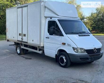 Белый Мерседес Sprinter, объемом двигателя 2.2 л и пробегом 360 тыс. км за 13800 $, фото 7 на Automoto.ua