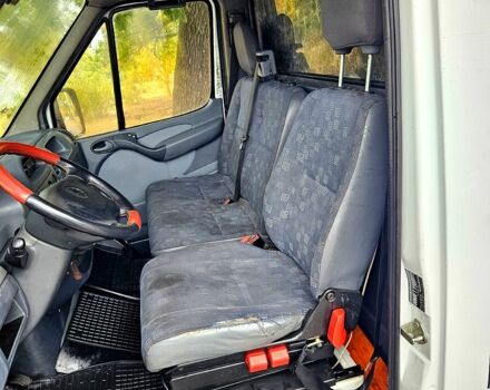 Білий Мерседес Sprinter, об'ємом двигуна 2.1 л та пробігом 436 тис. км за 7500 $, фото 6 на Automoto.ua