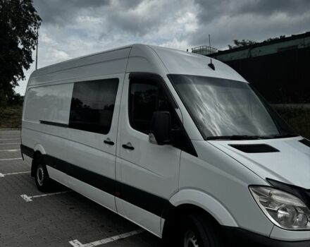 Белый Мерседес Sprinter, объемом двигателя 2.1 л и пробегом 742 тыс. км за 11700 $, фото 2 на Automoto.ua