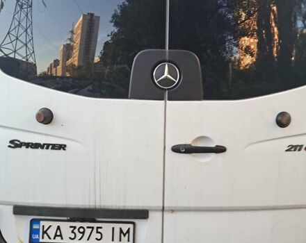 Белый Мерседес Sprinter, объемом двигателя 2.87 л и пробегом 390 тыс. км за 10000 $, фото 3 на Automoto.ua