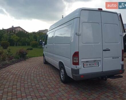 Белый Мерседес Sprinter, объемом двигателя 2.2 л и пробегом 280 тыс. км за 14299 $, фото 3 на Automoto.ua
