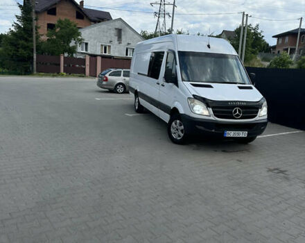 Белый Мерседес Sprinter, объемом двигателя 2.1 л и пробегом 502 тыс. км за 13800 $, фото 2 на Automoto.ua