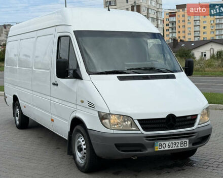 Белый Мерседес Sprinter, объемом двигателя 2.15 л и пробегом 428 тыс. км за 9000 $, фото 6 на Automoto.ua