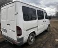 Белый Мерседес Sprinter, объемом двигателя 0 л и пробегом 447 тыс. км за 8000 $, фото 3 на Automoto.ua