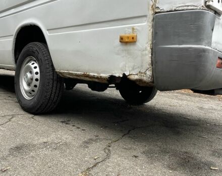 Белый Мерседес Sprinter, объемом двигателя 2.1 л и пробегом 387 тыс. км за 7500 $, фото 6 на Automoto.ua