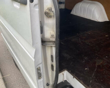 Белый Мерседес Sprinter, объемом двигателя 2.2 л и пробегом 450 тыс. км за 9800 $, фото 35 на Automoto.ua