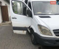 Белый Мерседес Sprinter, объемом двигателя 2.2 л и пробегом 410 тыс. км за 7200 $, фото 4 на Automoto.ua