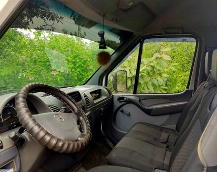 Белый Мерседес Sprinter, объемом двигателя 2.1 л и пробегом 380 тыс. км за 7000 $, фото 8 на Automoto.ua