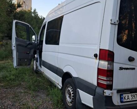 Белый Мерседес Sprinter, объемом двигателя 2.87 л и пробегом 390 тыс. км за 10000 $, фото 4 на Automoto.ua