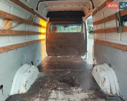 Білий Мерседес Sprinter, об'ємом двигуна 2.15 л та пробігом 280 тис. км за 7000 $, фото 4 на Automoto.ua