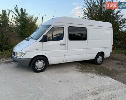 Білий Мерседес Sprinter, об'ємом двигуна 2.15 л та пробігом 422 тис. км за 7500 $, фото 1 на Automoto.ua