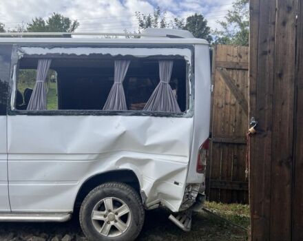 Білий Мерседес Sprinter, об'ємом двигуна 2.1 л та пробігом 524 тис. км за 4200 $, фото 6 на Automoto.ua
