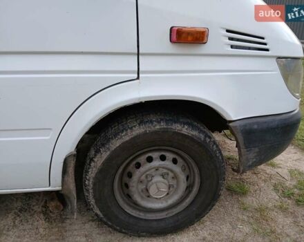 Белый Мерседес Sprinter, объемом двигателя 2.2 л и пробегом 308 тыс. км за 8300 $, фото 15 на Automoto.ua