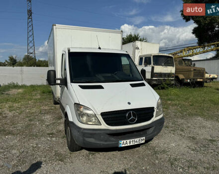 Белый Мерседес Sprinter, объемом двигателя 2.15 л и пробегом 415 тыс. км за 11500 $, фото 1 на Automoto.ua