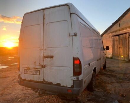 Белый Мерседес Sprinter, объемом двигателя 2.2 л и пробегом 438 тыс. км за 4799 $, фото 5 на Automoto.ua