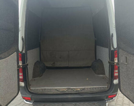 Белый Мерседес Sprinter, объемом двигателя 2.15 л и пробегом 320 тыс. км за 11200 $, фото 8 на Automoto.ua