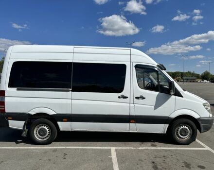 Белый Мерседес Sprinter, объемом двигателя 2.1 л и пробегом 614 тыс. км за 9900 $, фото 3 на Automoto.ua