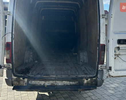 Белый Мерседес Sprinter, объемом двигателя 2.1 л и пробегом 473 тыс. км за 7500 $, фото 11 на Automoto.ua