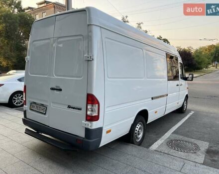 Белый Мерседес Sprinter, объемом двигателя 2.2 л и пробегом 100 тыс. км за 12000 $, фото 7 на Automoto.ua
