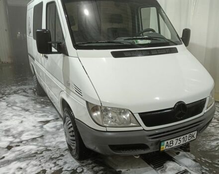 Белый Мерседес Sprinter, объемом двигателя 2.1 л и пробегом 326 тыс. км за 7500 $, фото 7 на Automoto.ua