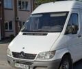 Белый Мерседес Sprinter, объемом двигателя 2.2 л и пробегом 200 тыс. км за 9000 $, фото 1 на Automoto.ua