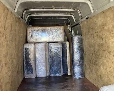 Белый Мерседес Sprinter, объемом двигателя 2.2 л и пробегом 335 тыс. км за 11000 $, фото 31 на Automoto.ua