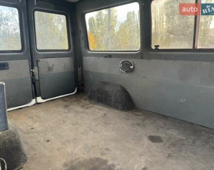 Белый Мерседес Sprinter, объемом двигателя 2.15 л и пробегом 513 тыс. км за 6000 $, фото 8 на Automoto.ua