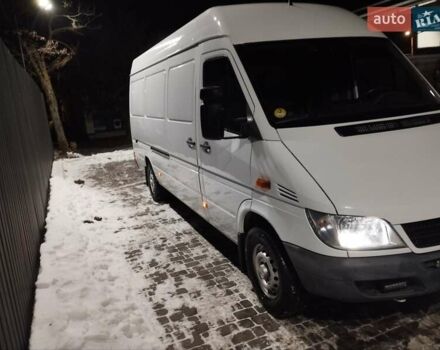 Белый Мерседес Sprinter, объемом двигателя 2.1 л и пробегом 480 тыс. км за 13500 $, фото 51 на Automoto.ua