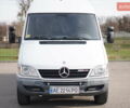 Белый Мерседес Sprinter, объемом двигателя 2.1 л и пробегом 480 тыс. км за 13500 $, фото 3 на Automoto.ua