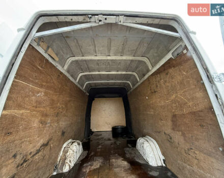 Белый Мерседес Sprinter, объемом двигателя 2.15 л и пробегом 428 тыс. км за 9000 $, фото 17 на Automoto.ua