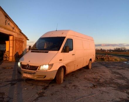 Белый Мерседес Sprinter, объемом двигателя 2.2 л и пробегом 438 тыс. км за 4799 $, фото 1 на Automoto.ua