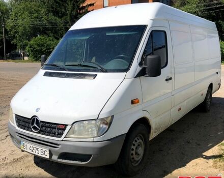 Белый Мерседес Sprinter, объемом двигателя 2.1 л и пробегом 535 тыс. км за 3500 $, фото 2 на Automoto.ua