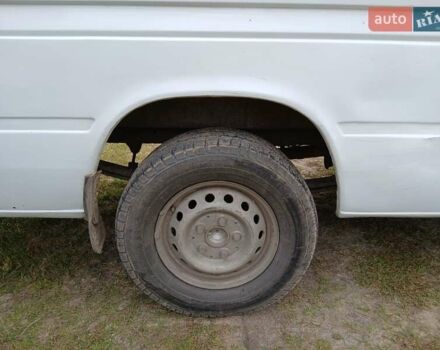Белый Мерседес Sprinter, объемом двигателя 2.2 л и пробегом 308 тыс. км за 8300 $, фото 13 на Automoto.ua