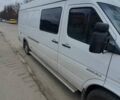 Белый Мерседес Sprinter, объемом двигателя 2.7 л и пробегом 334 тыс. км за 11500 $, фото 4 на Automoto.ua