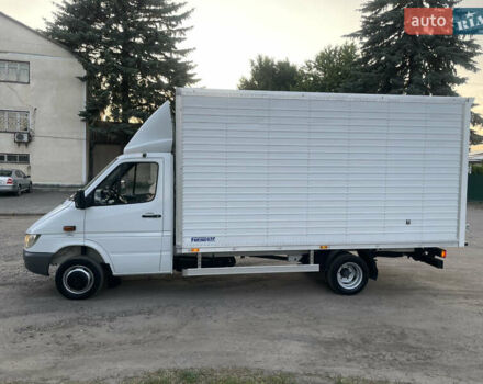 Белый Мерседес Sprinter, объемом двигателя 2.7 л и пробегом 590 тыс. км за 16900 $, фото 5 на Automoto.ua