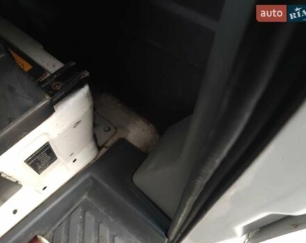 Белый Мерседес Sprinter, объемом двигателя 2.1 л и пробегом 320 тыс. км за 10200 $, фото 31 на Automoto.ua