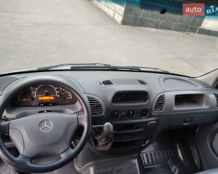 Белый Мерседес Sprinter, объемом двигателя 0 л и пробегом 257 тыс. км за 14900 $, фото 10 на Automoto.ua