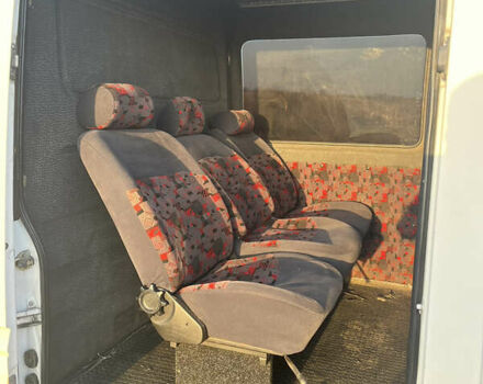 Білий Мерседес Sprinter, об'ємом двигуна 2.2 л та пробігом 655 тис. км за 15000 $, фото 17 на Automoto.ua