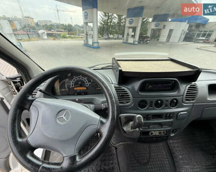 Белый Мерседес Sprinter, объемом двигателя 2.15 л и пробегом 428 тыс. км за 9000 $, фото 32 на Automoto.ua