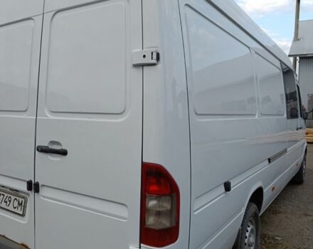 Белый Мерседес Sprinter, объемом двигателя 0 л и пробегом 500 тыс. км за 11000 $, фото 4 на Automoto.ua