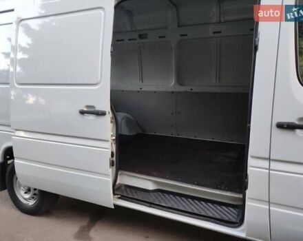 Белый Мерседес Sprinter, объемом двигателя 0 л и пробегом 277 тыс. км за 15300 $, фото 17 на Automoto.ua