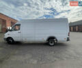 Белый Мерседес Sprinter, объемом двигателя 2.69 л и пробегом 591 тыс. км за 13600 $, фото 4 на Automoto.ua