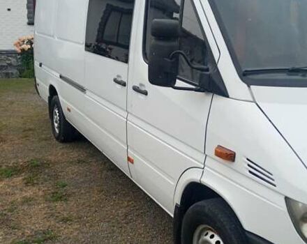 Білий Мерседес Sprinter, об'ємом двигуна 2.1 л та пробігом 250 тис. км за 11500 $, фото 4 на Automoto.ua