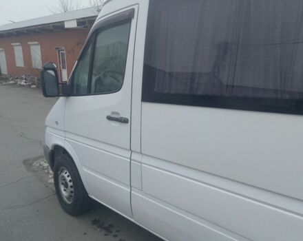 Белый Мерседес Sprinter, объемом двигателя 2.1 л и пробегом 250 тыс. км за 9000 $, фото 2 на Automoto.ua