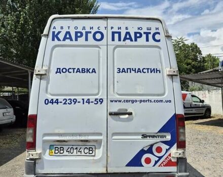 Белый Мерседес Sprinter, объемом двигателя 2.7 л и пробегом 435 тыс. км за 7100 $, фото 7 на Automoto.ua