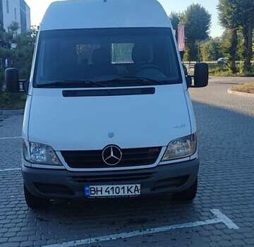 Белый Мерседес Sprinter, объемом двигателя 2.1 л и пробегом 320 тыс. км за 10200 $, фото 9 на Automoto.ua