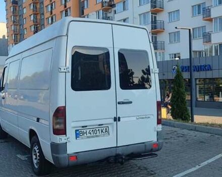 Белый Мерседес Sprinter, объемом двигателя 2.1 л и пробегом 320 тыс. км за 10200 $, фото 4 на Automoto.ua