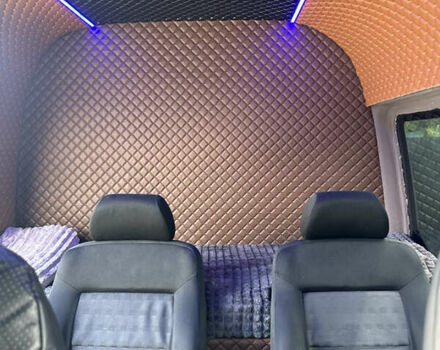 Белый Мерседес Sprinter, объемом двигателя 2.1 л и пробегом 502 тыс. км за 13800 $, фото 23 на Automoto.ua